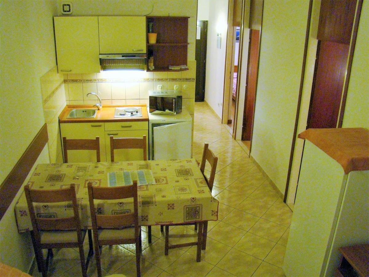 פודסטראנה Apartments Lavica מראה חיצוני תמונה